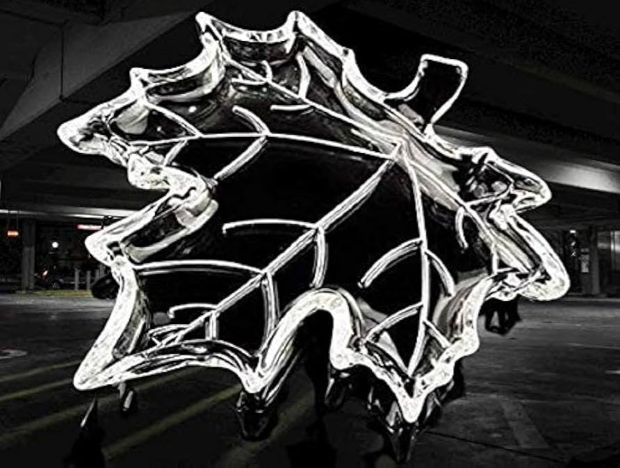 Beautify Your Dining Table With Stunning Leaf Quarter Plate. This Attractive Leaf Plate[ 1- piece